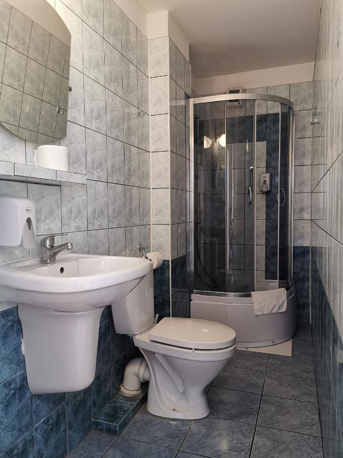 Hotel Atlantis Poznań Kültér fotó